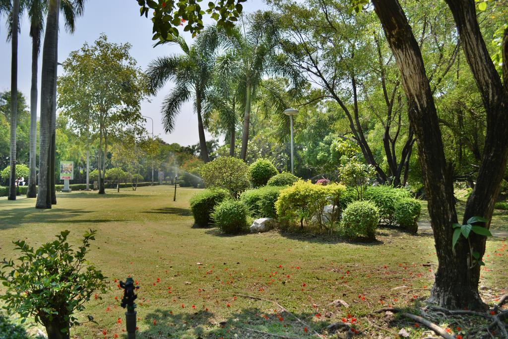 Khách sạn Rama Gardens
